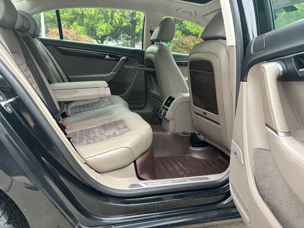 Volkswagen Magotan 2015 Facelift 1.8TSI Prestige 2015 - thumbnail 18