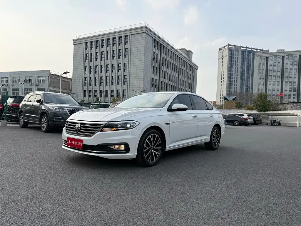 Volkswagen Lavida 2022 280TSI DSG Luxury Edition 2022 - thumbnail 2