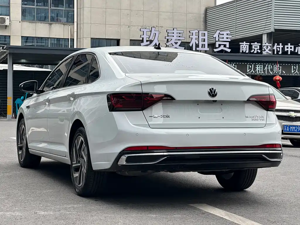 Volkswagen Volkswagen Sagitar 2024 300TSI DSG Beyond Edition 2025 - thumbnail 5