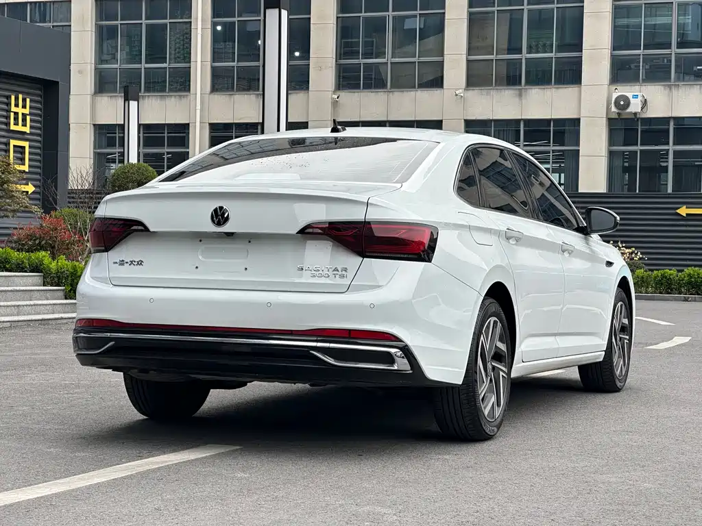 Volkswagen Volkswagen Sagitar 2024 300TSI DSG Beyond Edition 2025 - thumbnail 7