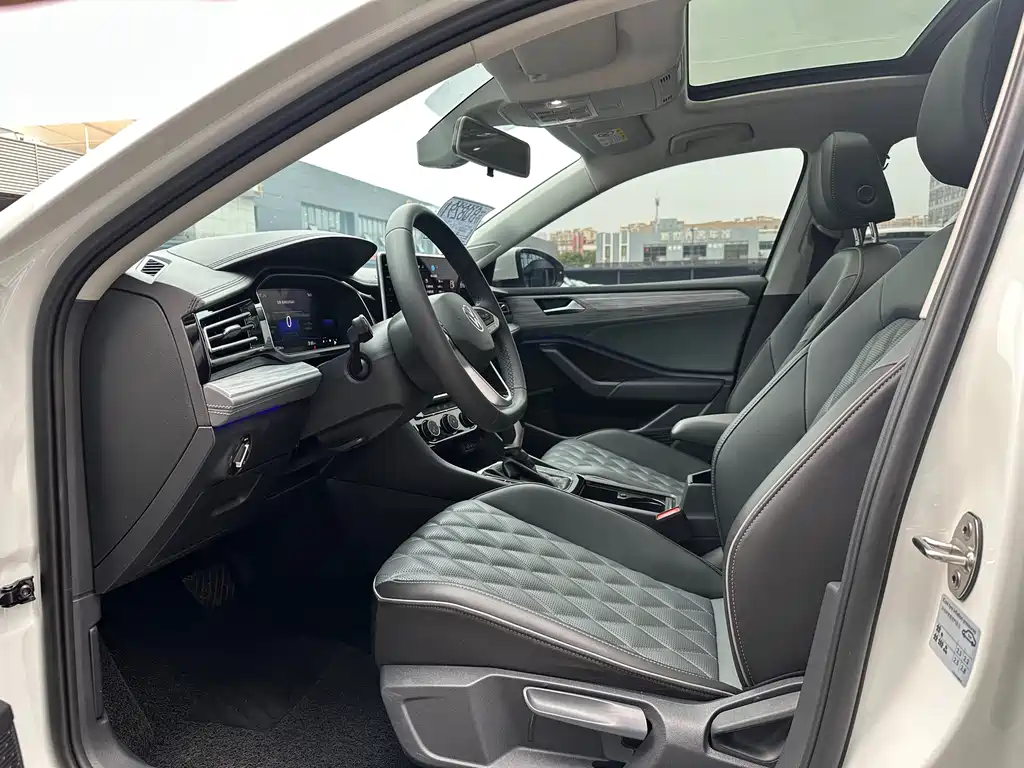 Volkswagen Volkswagen Sagitar 2024 300TSI DSG Beyond Edition 2025 - thumbnail 8