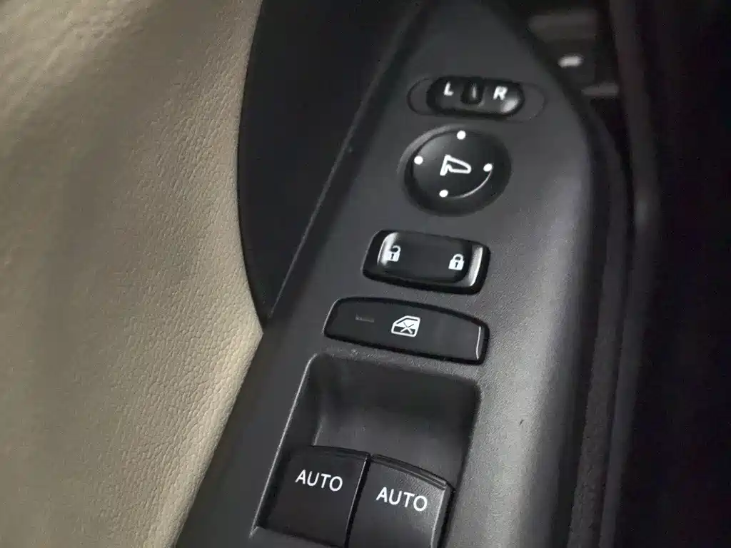 Honda Honda Civic 2016 220TURBO CVT Prestige Edition 2017 - thumbnail 15