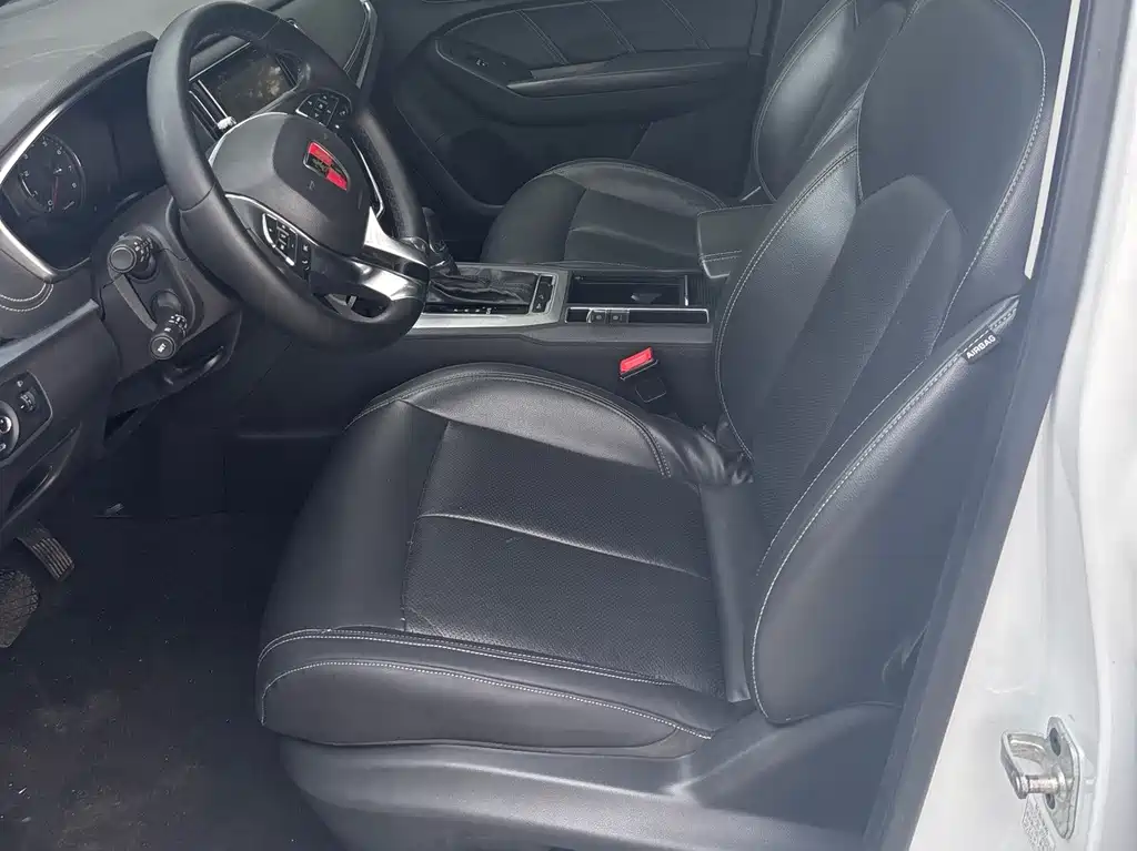 Roewe Roewe RX5 2019 20T FWD Automatic 4G Connected Platinum Edition 2019 - thumbnail 9