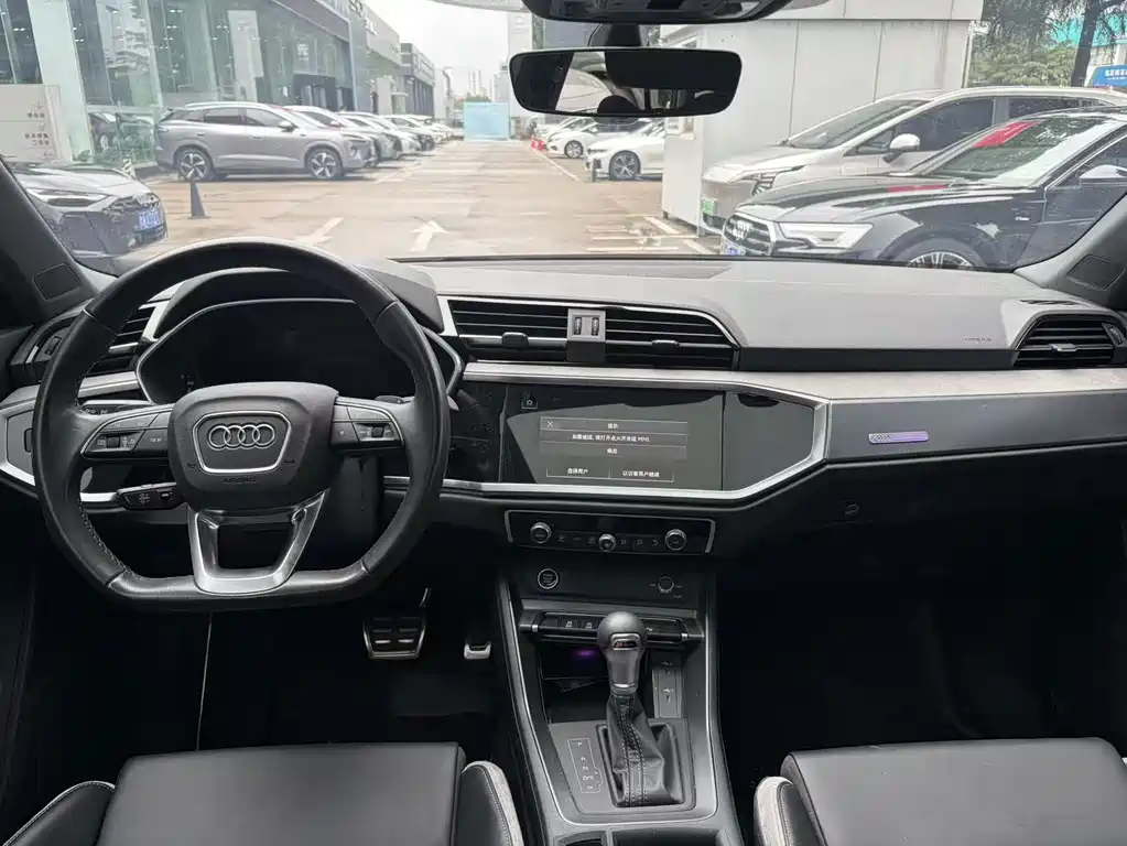 Audi Audi Q3 2024 35 TFSI Fashion Dynamic 2024 - thumbnail 8