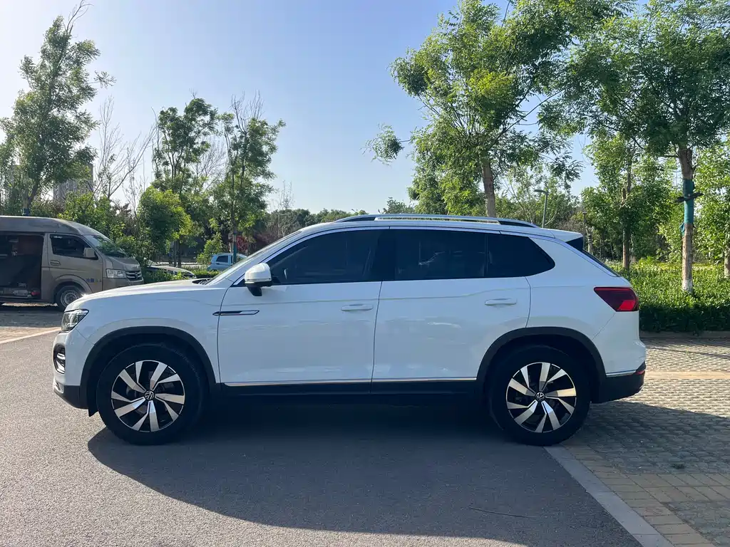 Volkswagen Volkswagen Tayron 2021 330TSI FWD 3rd Anniversary Limited Edition Plus 2022 - thumbnail 9