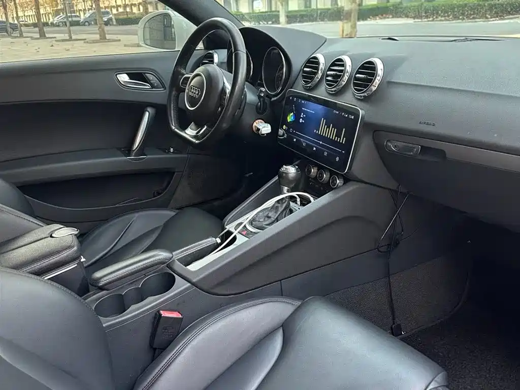 Audi Audi TT 2011 TT Coupe 2.0 TFSI 2011 - thumbnail 5
