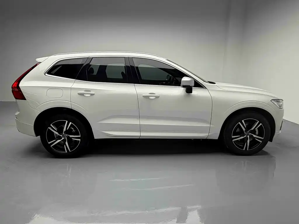 Volvo Volvo XC60 2019 T5 AWD Zhiyuan Sport Edition China V 2018 - thumbnail 19