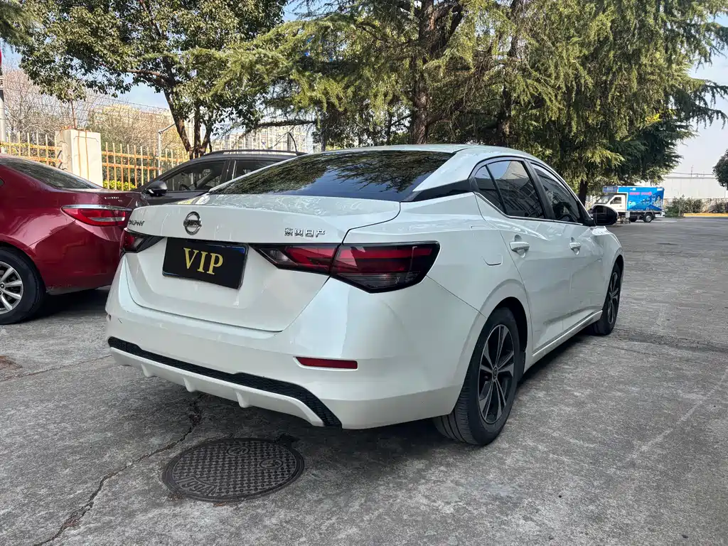 Nissan Nissan Sylphy 2022 1.6XE CVT Comfort Edition 2021 - thumbnail 11
