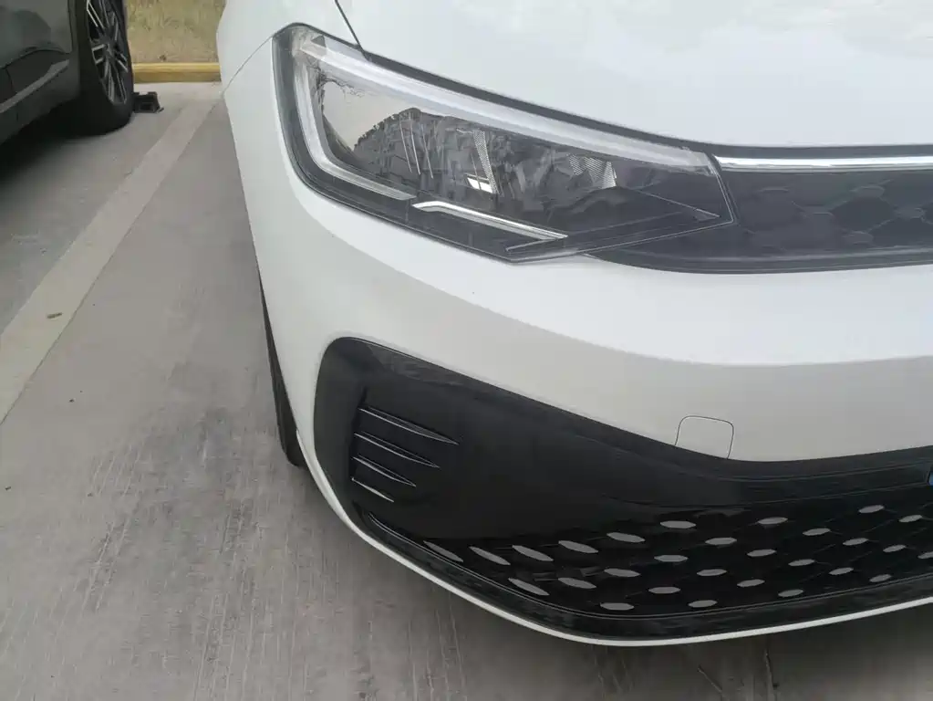 Volkswagen Volkswagen Lavida 2025 New Sharp 1.5L Outstanding New Wish Edition 2024 - thumbnail 10