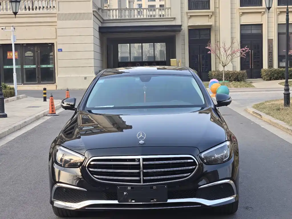 Mercedes-Benz Mercedes-Benz E-Class 2022 E 300 L Fashion Edition 2022 - thumbnail 2