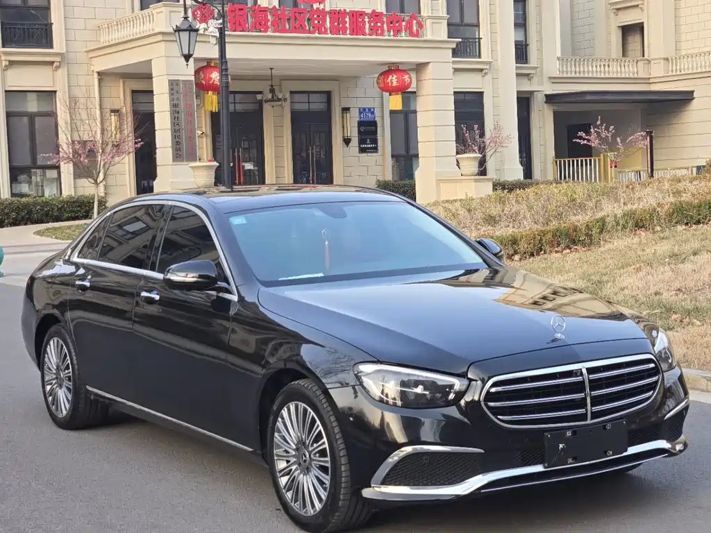 Mercedes-Benz Mercedes-Benz E-Class 2022 E 300 L Fashion Edition 2022 - thumbnail 3