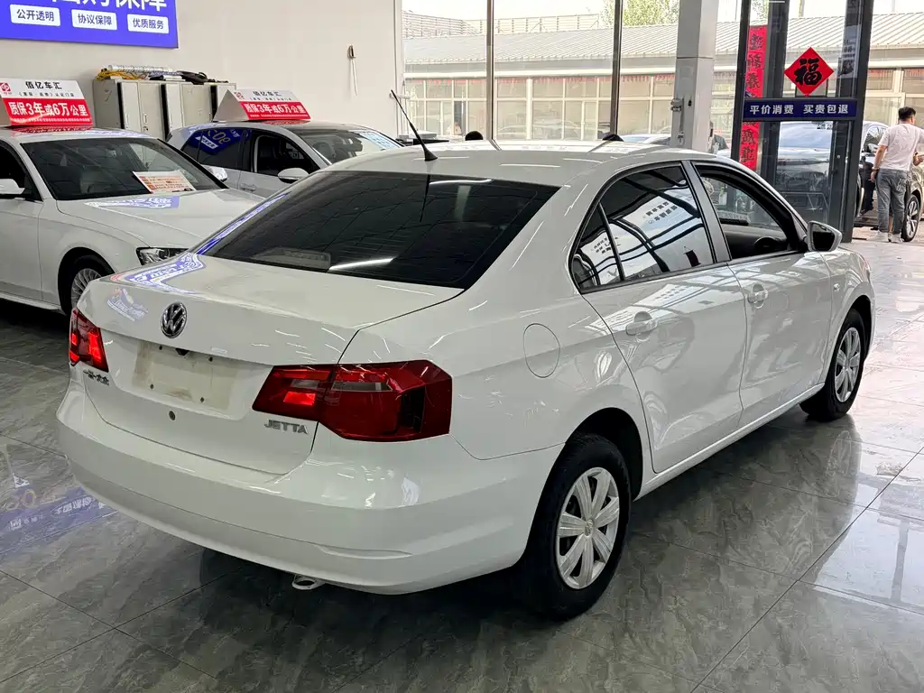 Volkswagen Jetta 2015 Zhihui Edition 1.4L Manual Fashion Type 2015 - thumbnail 8