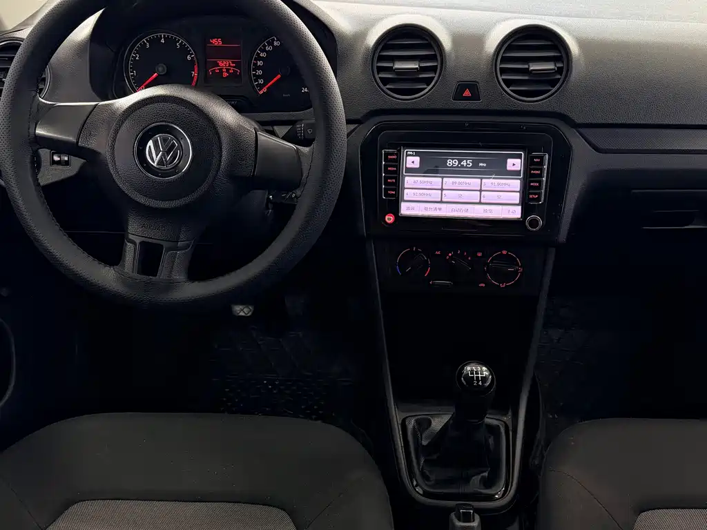 Volkswagen Jetta 2015 Zhihui Edition 1.4L Manual Fashion Type 2015 - thumbnail 12