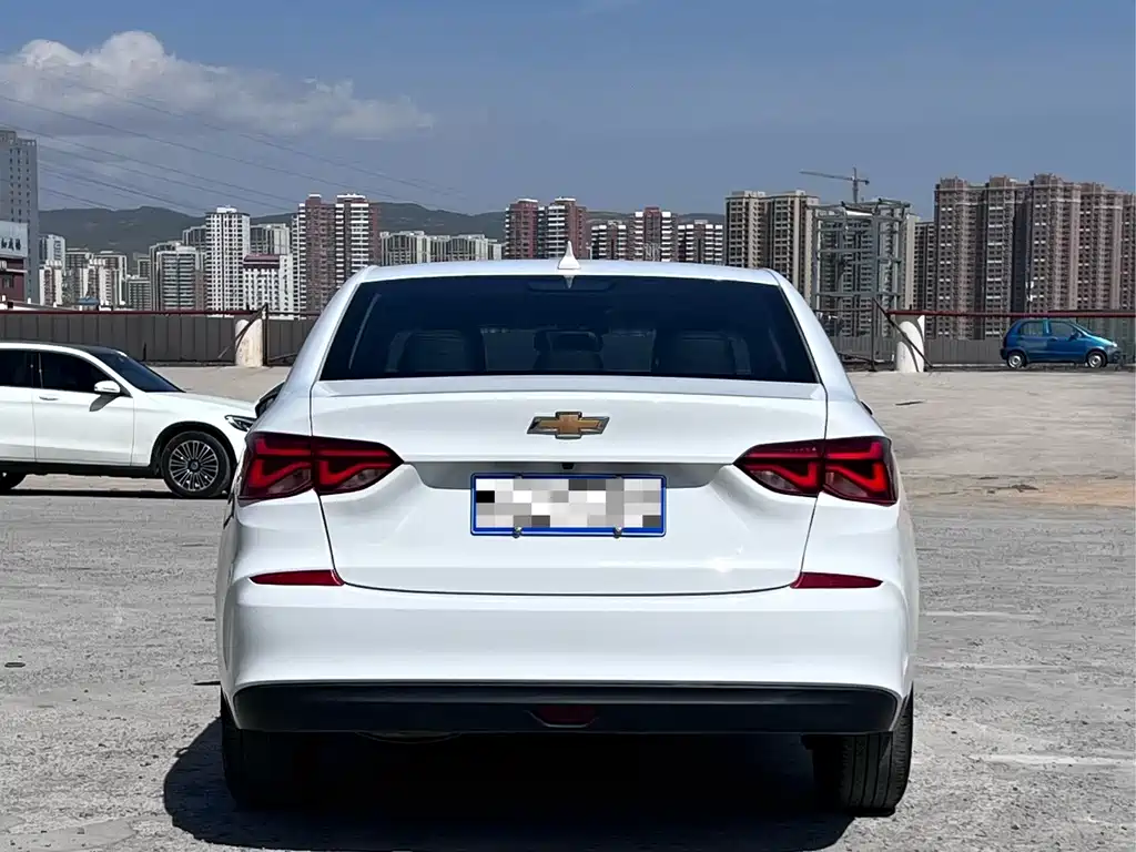 Chevrolet Chevrolet Monza 2022 320 Automatic Comfort Edition with Sunroof 2022 - thumbnail 5