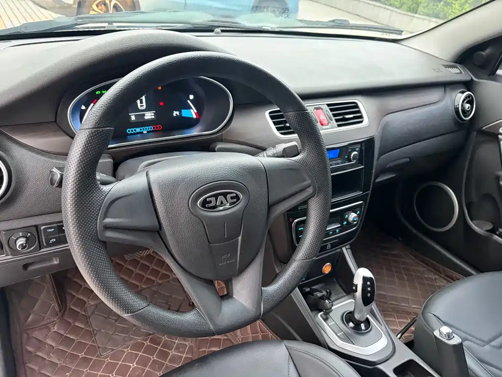 JAC Group JAC iEVA50 2019 Luxury Intelligent Edition 2019 - thumbnail 13