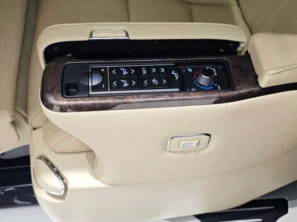 Toyota Alphard 2021 Hybrid 2.5L Noble Edition 2023 - thumbnail 11