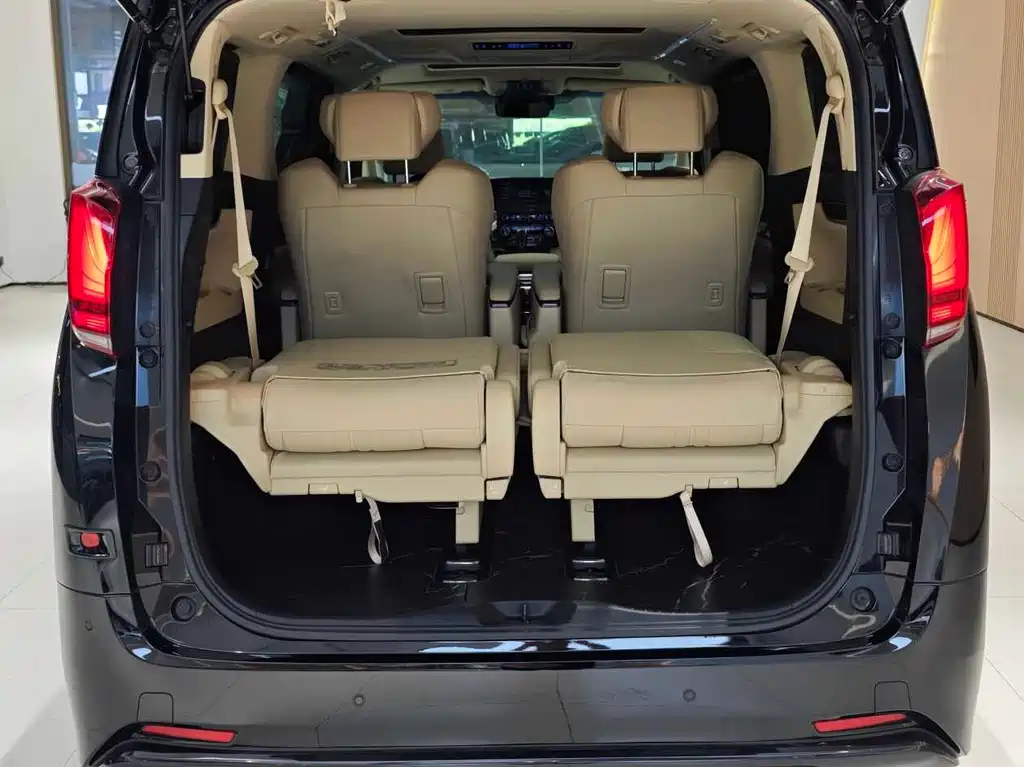 Toyota Alphard 2021 Hybrid 2.5L Noble Edition 2023 - thumbnail 24