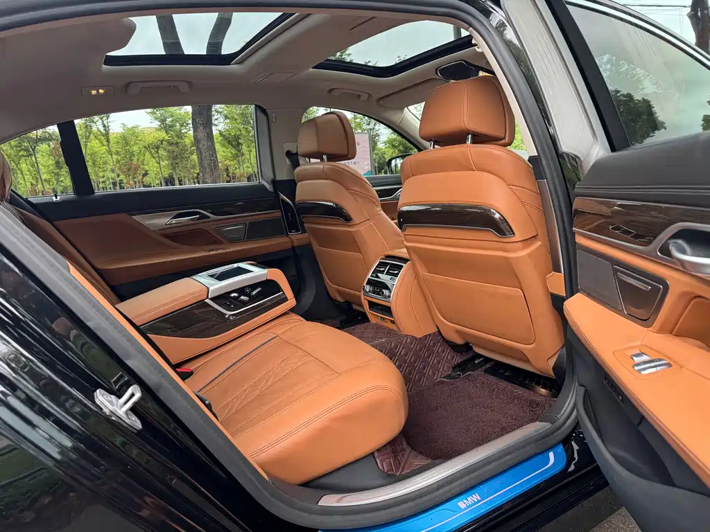 BMW BMW 7 Series 2019 730Li Luxury Package 2020 - thumbnail 10