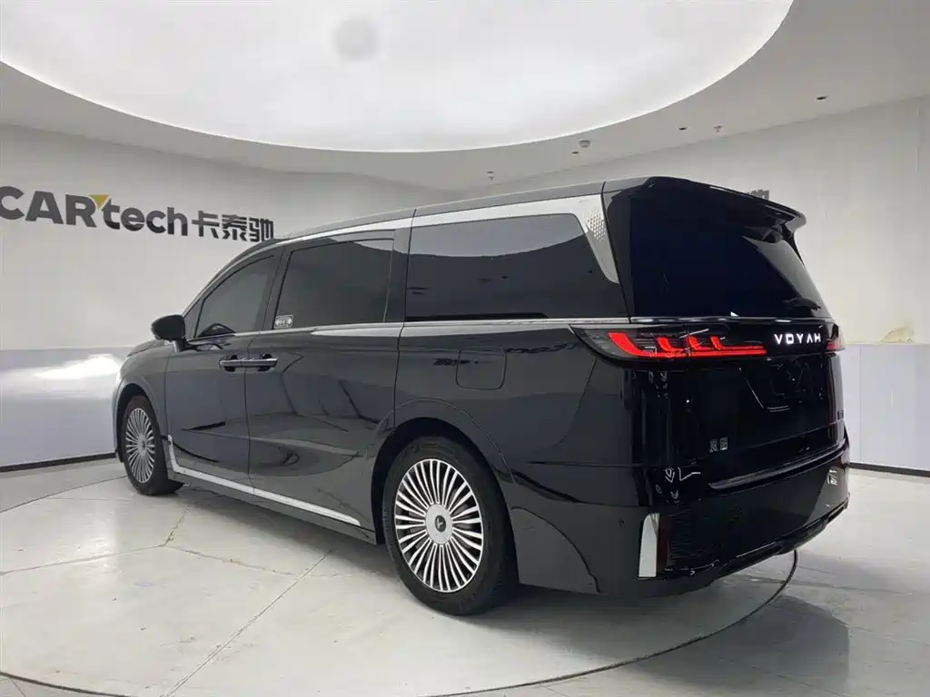 Voyah Voyah Dreamer 2025 PHEV AWD Noble Kunpeng Edition 2025 - thumbnail 7