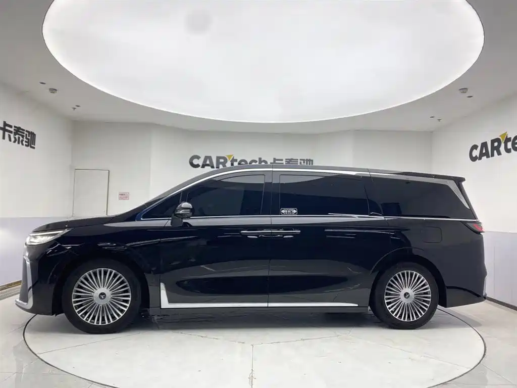 Voyah Voyah Dreamer 2025 PHEV AWD Noble Kunpeng Edition 2025 - thumbnail 8