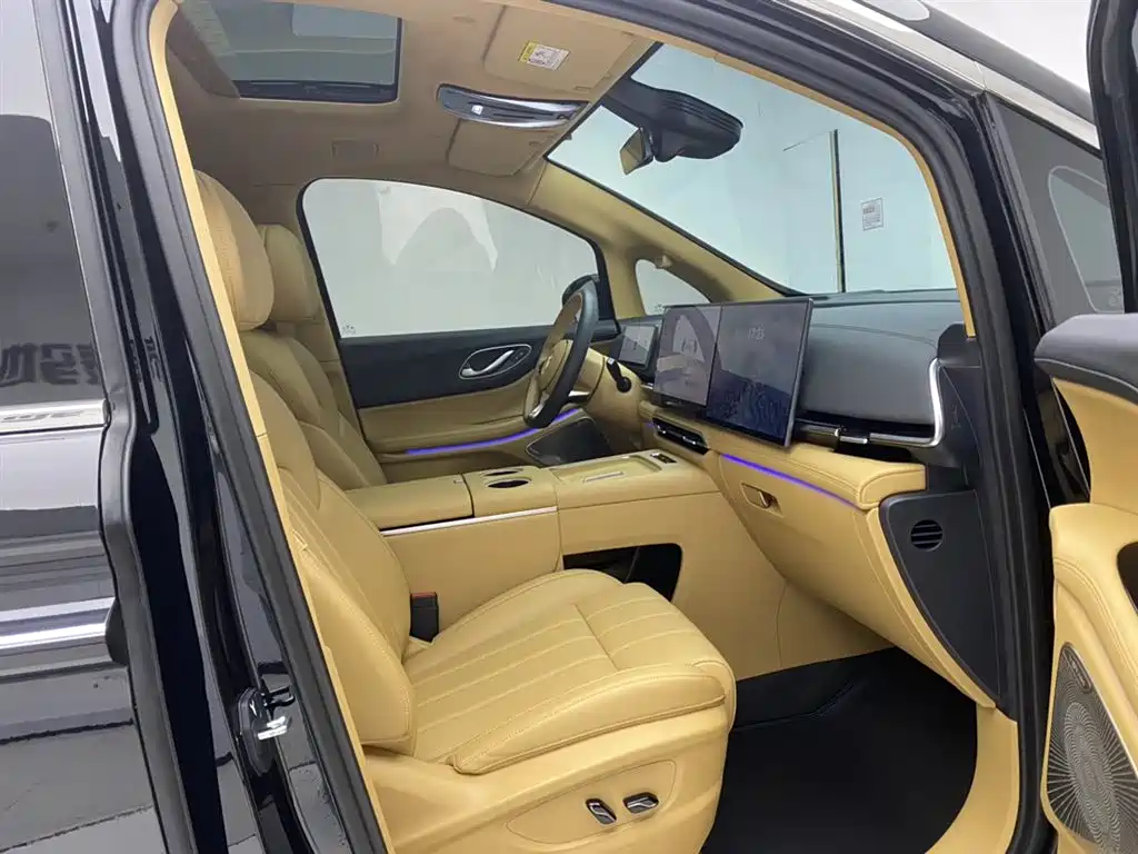 Voyah Voyah Dreamer 2025 PHEV AWD Noble Kunpeng Edition 2025 - thumbnail 20