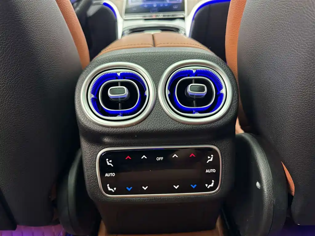 Mercedes-Benz Mercedes-Benz GLC 300 L 4MATIC 2023 - thumbnail 11