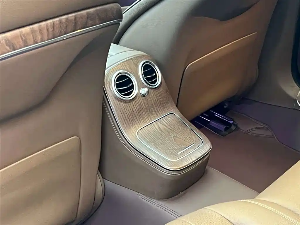 Mercedes-Benz Mercedes-Benz E-Class 2021 E 300 L Luxury 2021 - thumbnail 28