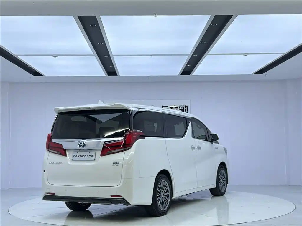 Toyota Alphard 2021 Hybrid 2.5L Luxury Edition 2022 - thumbnail 4