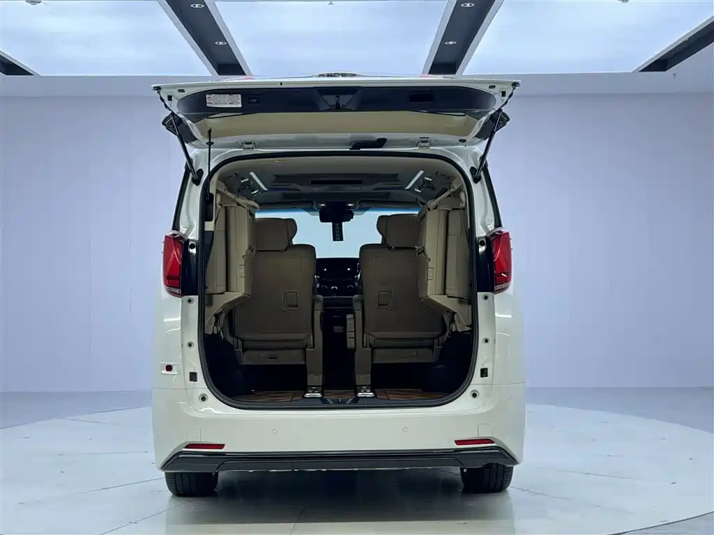 Toyota Alphard 2021 Hybrid 2.5L Luxury Edition 2022 - thumbnail 11