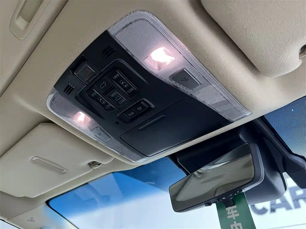 Toyota Alphard 2021 Hybrid 2.5L Luxury Edition 2022 - thumbnail 23