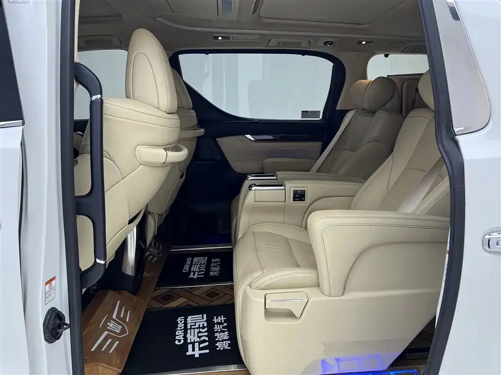 Toyota Alphard 2021 Hybrid 2.5L Luxury Edition 2022 - thumbnail 30