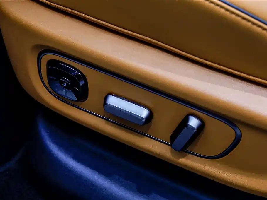 Li Auto Li Auto i6 2025 AWD Standard Edition 2025 - thumbnail 30