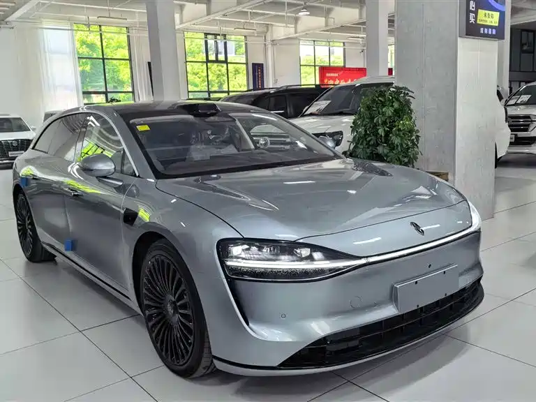 Stelato Stelato S9T 2025 EREV Ultra Long Range Edition (192-line LiDAR) 2026