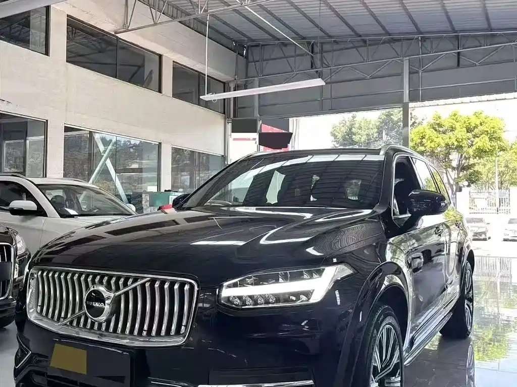 Volvo Volvo XC90 2022 B5 Momentum 7-seater 2022