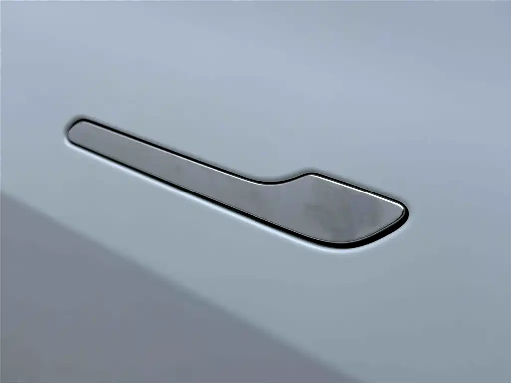 Tesla Model 3 2020 Long Range Rear-Wheel Drive 2021 - thumbnail 12