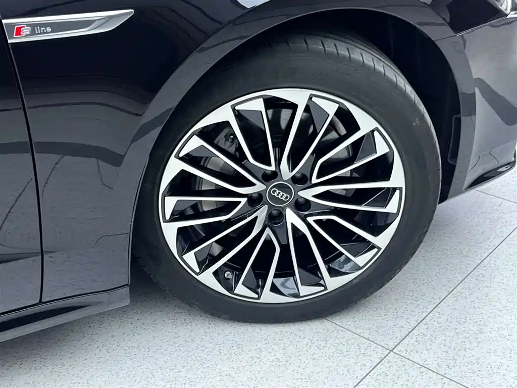 Audi Audi A7L 2024 45 TFSI Luxury 2024 - thumbnail 11