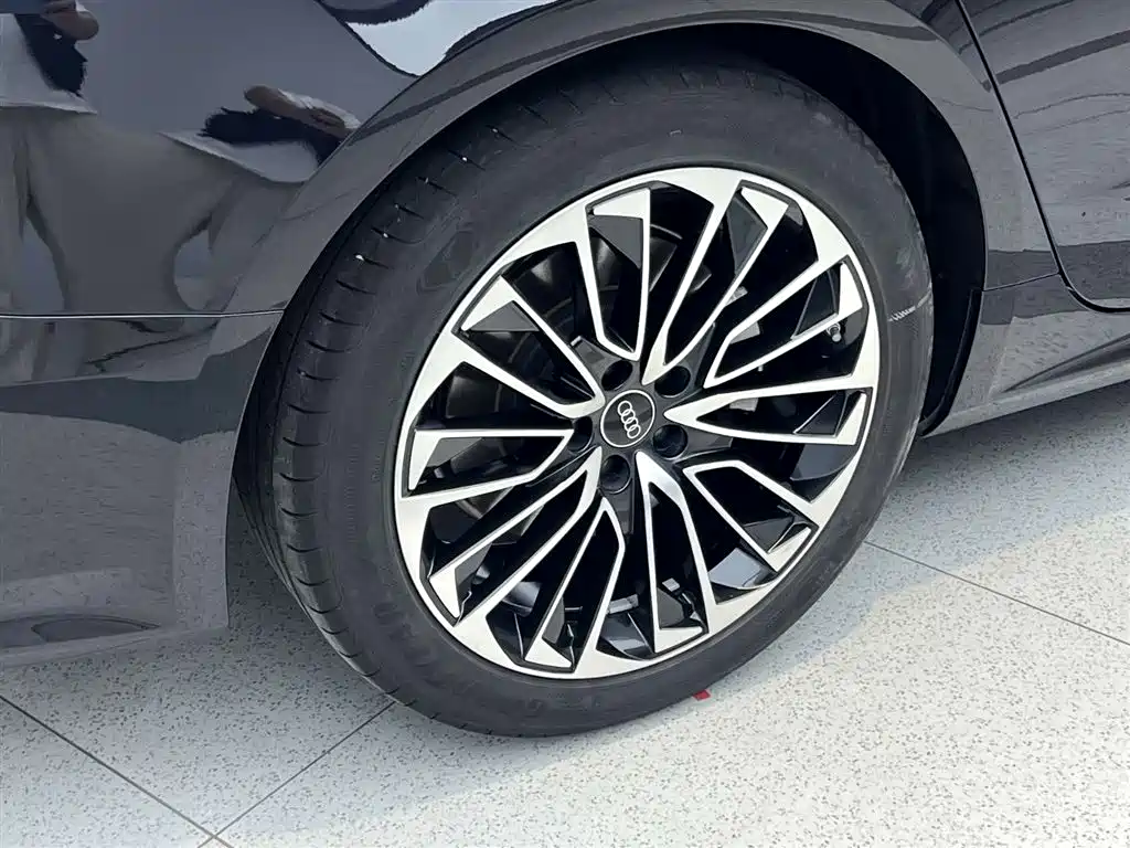 Audi Audi A7L 2024 45 TFSI Luxury 2024 - thumbnail 12