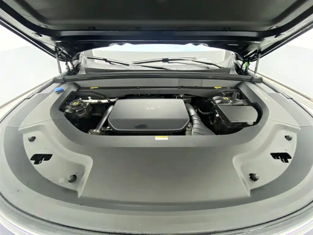 Li Auto Li Ideal L9 2024 Pro 2024 - thumbnail 12