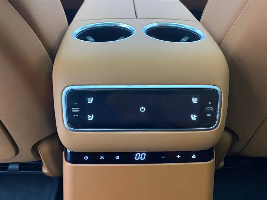 Li Auto Li Ideal L9 2024 Pro 2024 - thumbnail 22