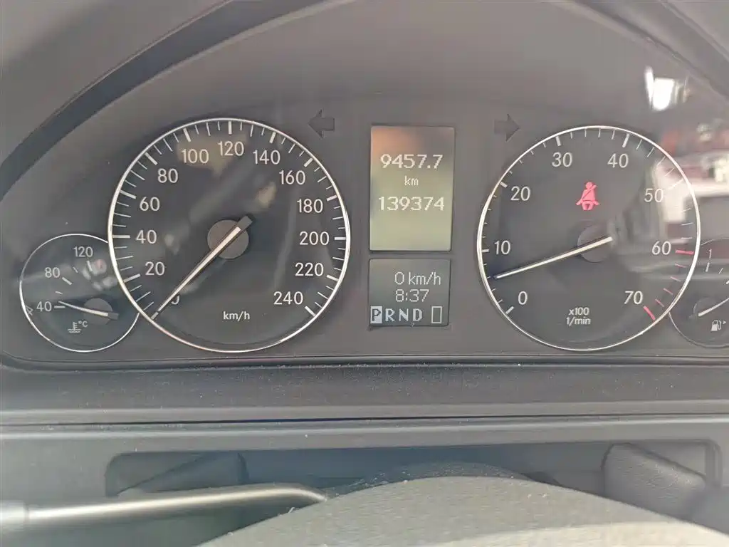 Mercedes-Benz Mercedes-Benz G-Class 2010 G 500 2010 - thumbnail 16