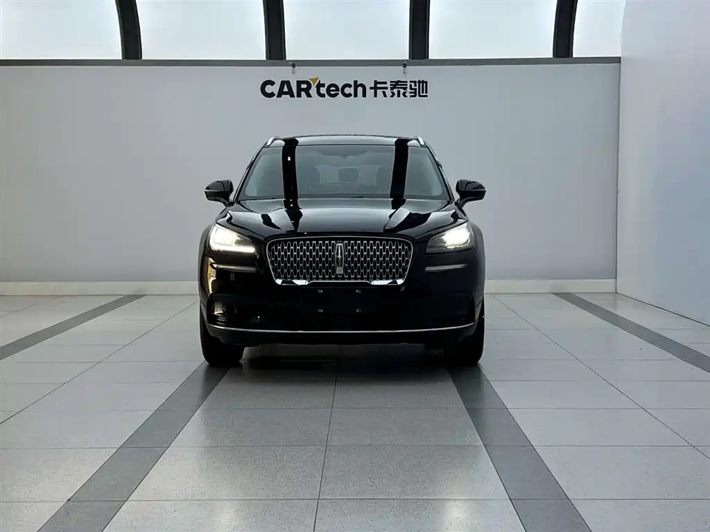 Lincoln Lincoln Corsair 2022 Facelift 2.0T FWD Prestige Edition 2022 - thumbnail 3