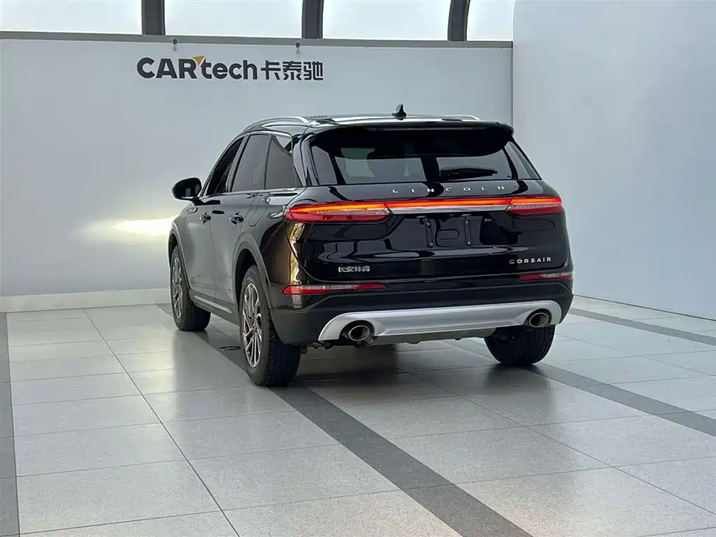 Lincoln Lincoln Corsair 2022 Facelift 2.0T FWD Prestige Edition 2022 - thumbnail 6