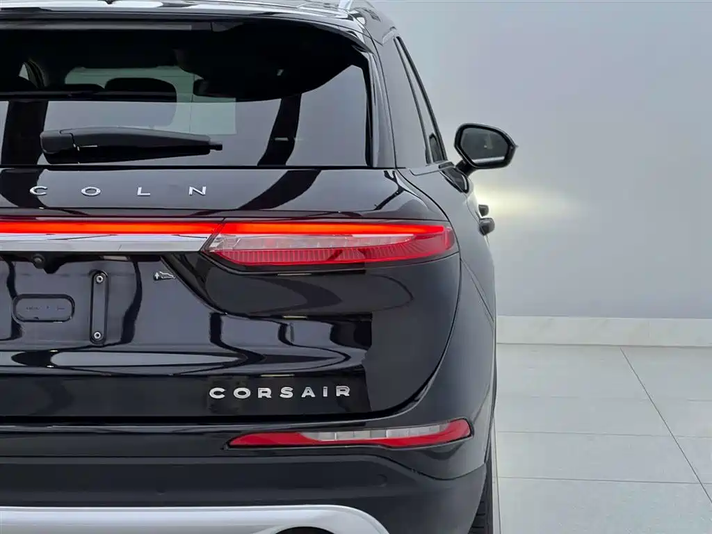 Lincoln Lincoln Corsair 2022 Facelift 2.0T FWD Prestige Edition 2022 - thumbnail 7