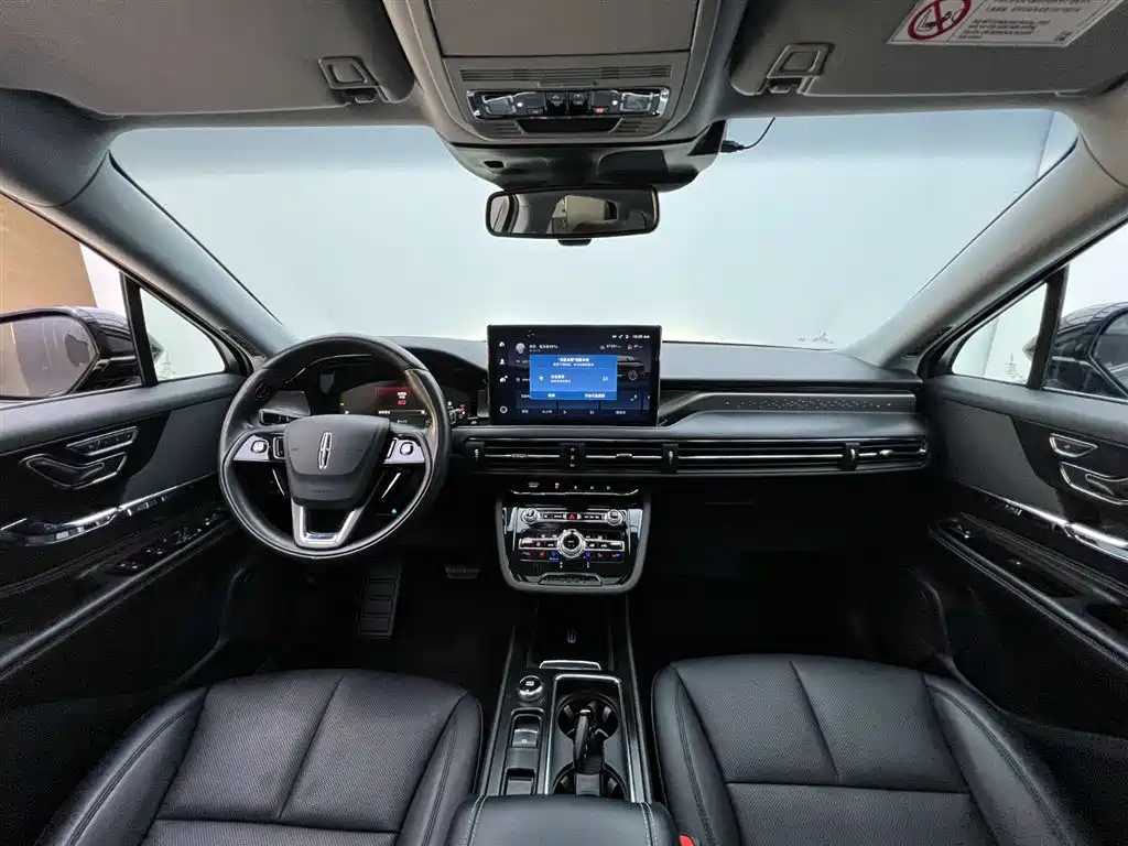 Lincoln Lincoln Corsair 2022 Facelift 2.0T FWD Prestige Edition 2022 - thumbnail 8
