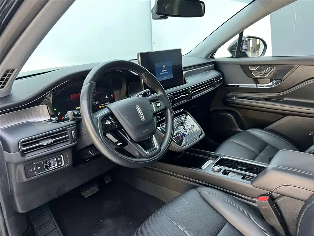 Lincoln Lincoln Corsair 2022 Facelift 2.0T FWD Prestige Edition 2022 - thumbnail 23