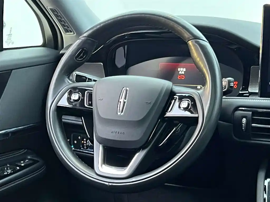 Lincoln Lincoln Corsair 2022 Facelift 2.0T FWD Prestige Edition 2022 - thumbnail 30