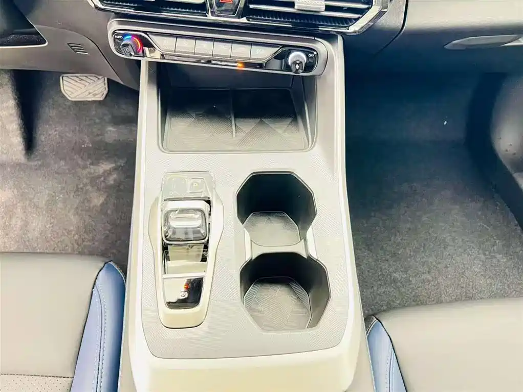 GAC Trumpchi GAC Trumpchi GS3 2026 Shadow Speed 270T Sport Edition 2026 - thumbnail 15