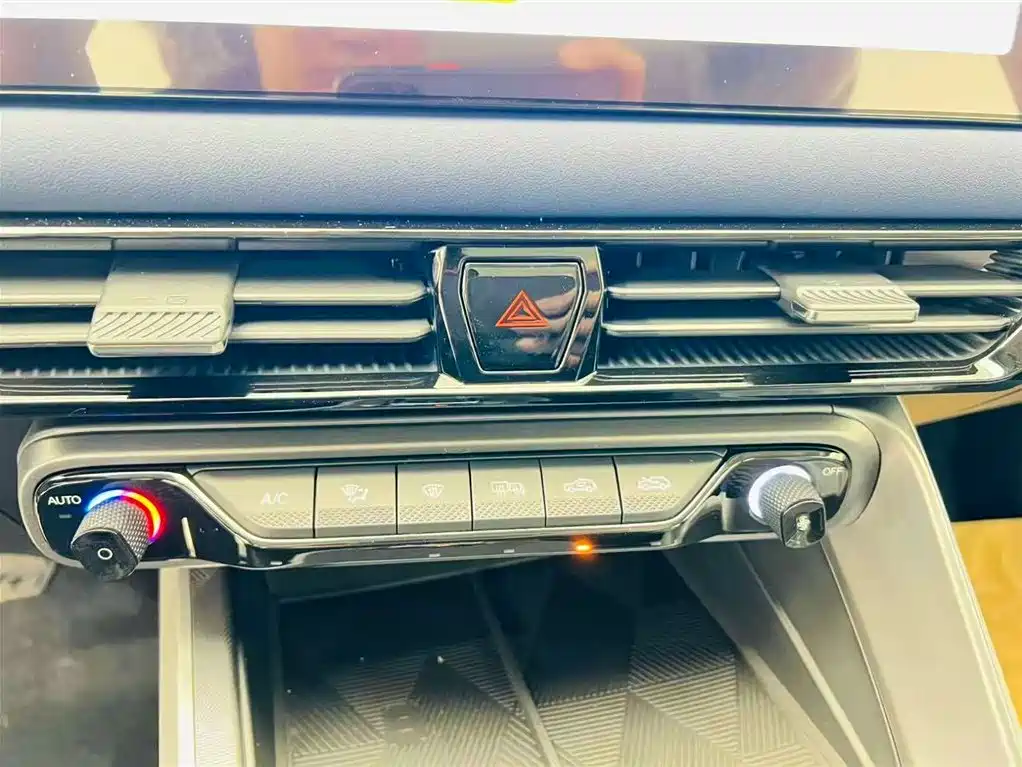 GAC Trumpchi GAC Trumpchi GS3 2026 Shadow Speed 270T Sport Edition 2026 - thumbnail 18