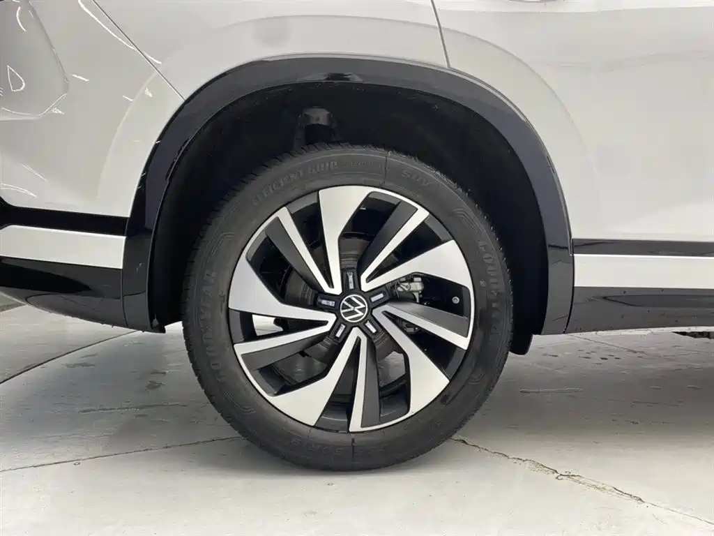 Volkswagen Tayron X 2024 330TSI FWD Noble High-Energy Edition 2026 - thumbnail 11