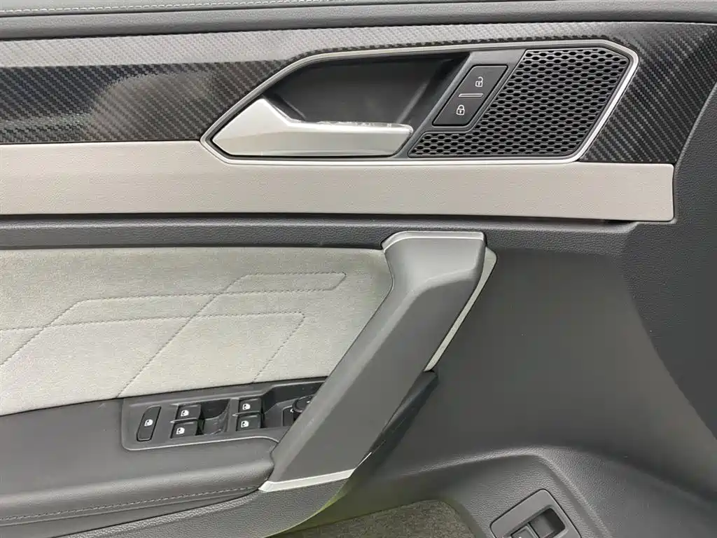 Volkswagen Tayron X 2024 330TSI FWD Noble High-Energy Edition 2026 - thumbnail 27